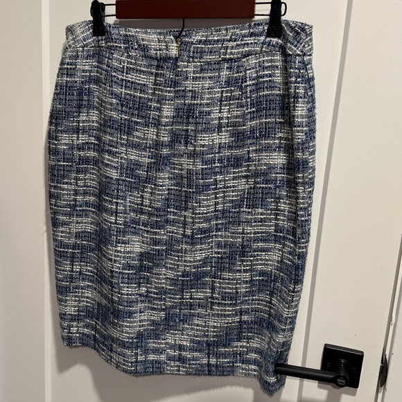 Calvin Klein Tweed Collarless Topper Open Front Jacket & Skirt Set Blue Size 12 - Picture 16 of 16
